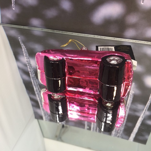 Pink car Christmas ornament blown glass - Picture 6 of 7